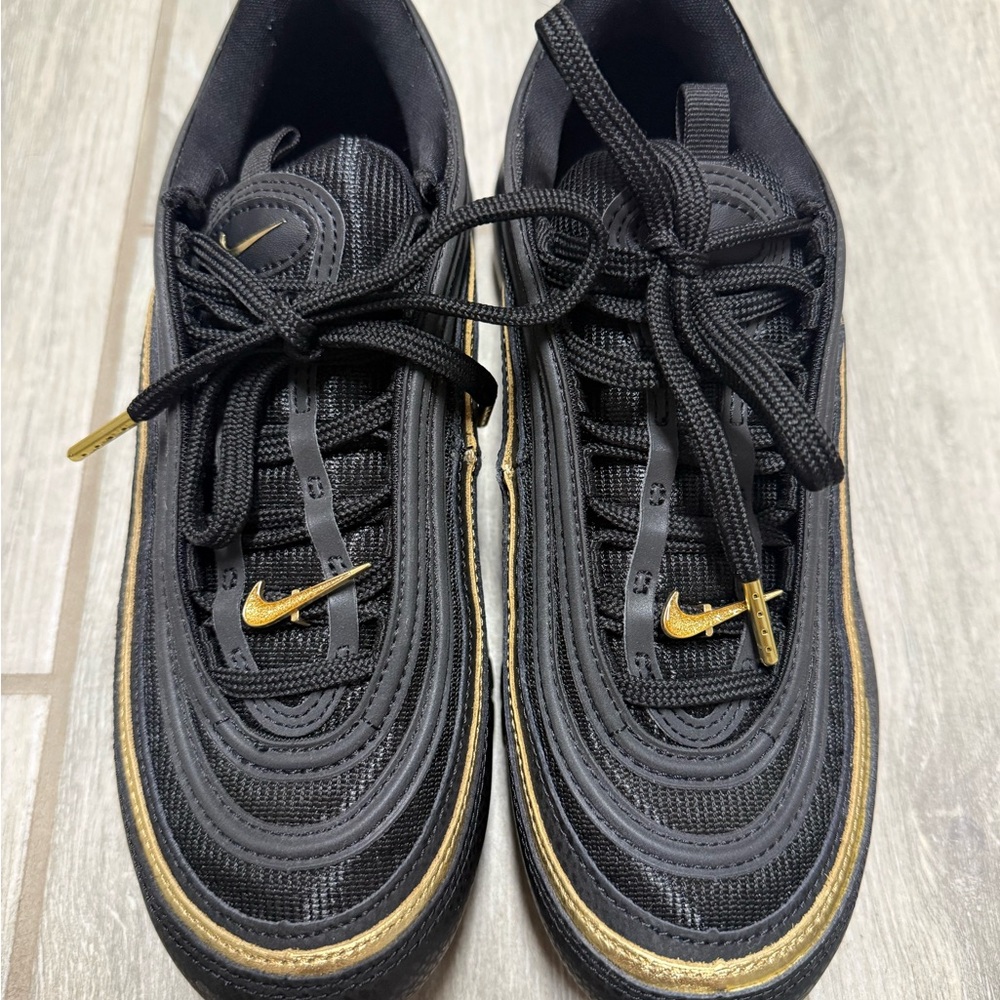 Nike Air Max 97 Black Metallic Gold Sneakers Men’s Size 8